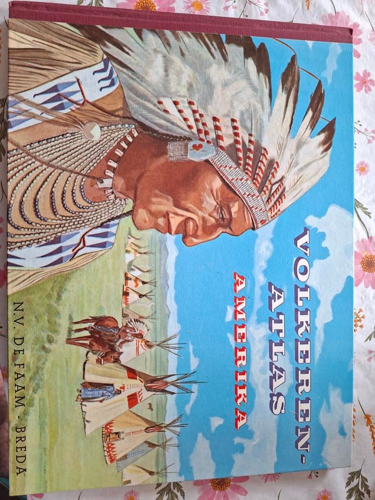 Volkeren atlas Amerika 4e druk, Ophalen of Verzenden, Zo goed als nieuw, Sprookjes