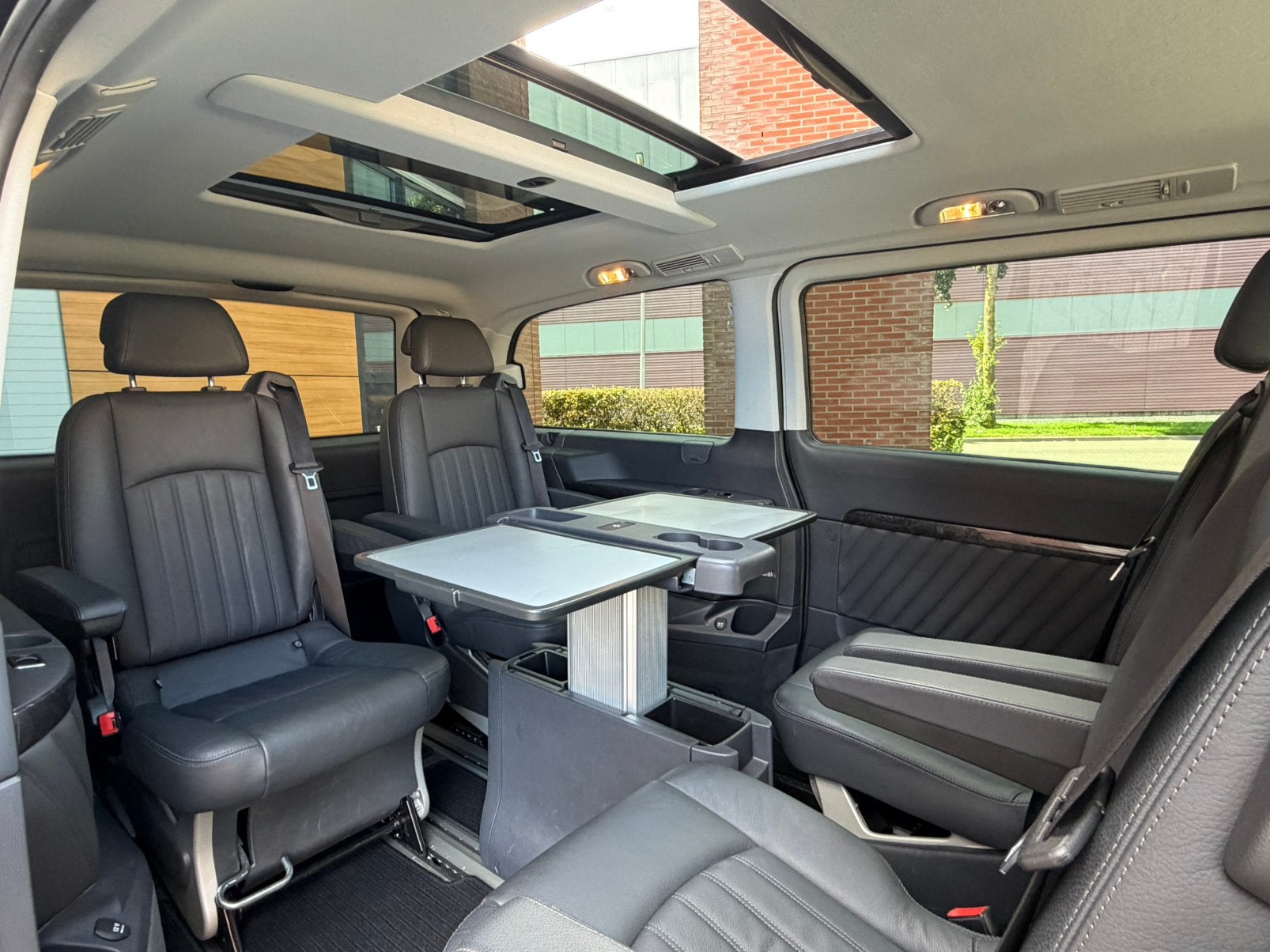 Mercedes-Benz Viano 3.5 BENZINE 258 PK  AUT 2011 Zwart, Automaat, Achterwielaandrijving, Zwart, Leder