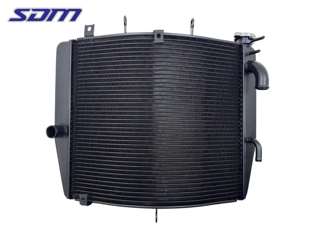 Radiateur ZX 10 R 2008-2010 (NINJA ZX-10R ZX1000E-F) 2010, Kawasaki Motors Europe N.V., Gebruikt, Info@kawasaki.eu, Jacobus Spijkerdreef 1-3, Hoofddorp 2132 PZ, , Japan