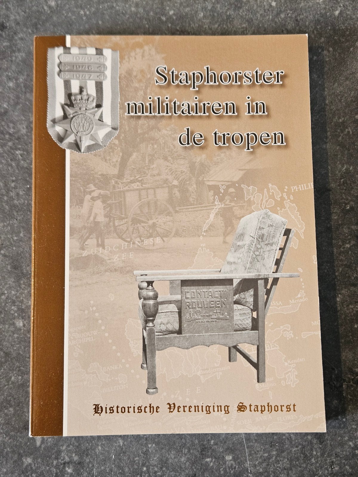 Staphorster militairen in de tropen Staphorst Indonesië, Ophalen of Verzenden, Tweede Wereldoorlog, Zo goed als nieuw