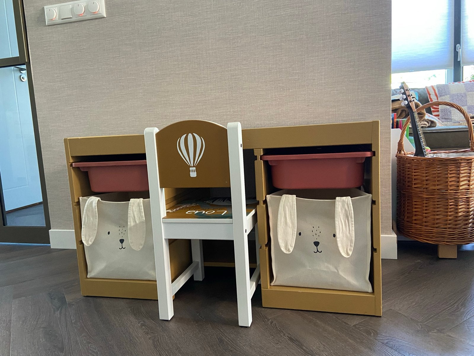 Ikea Trofast kast omgetoverd tot bureau/speelgoedopberger, Ophalen, Gebruikt, Kast
