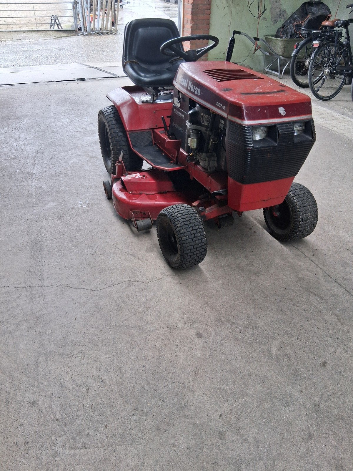 wheelhorse 227-5, Ophalen, Gebruikt