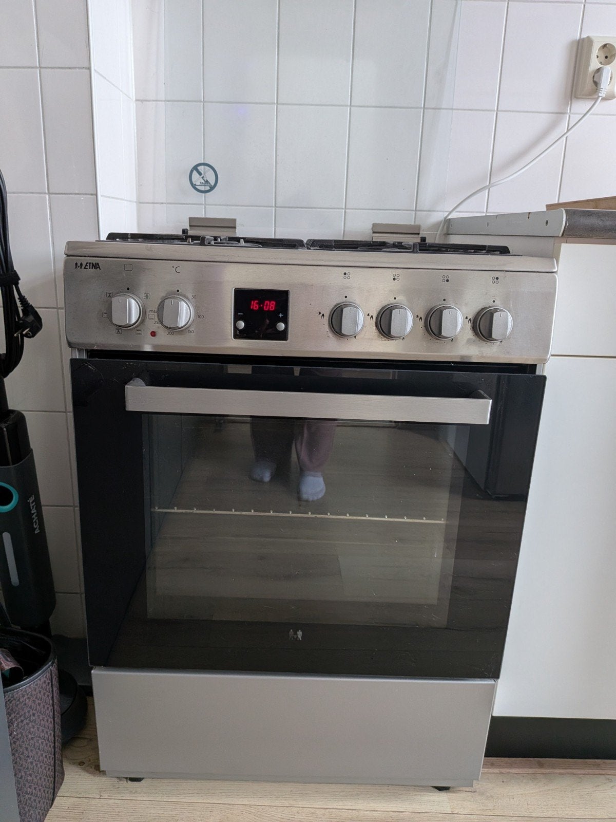 fornuis met oven, Ophalen, 4 kookzones, Gas, Vrijstaand