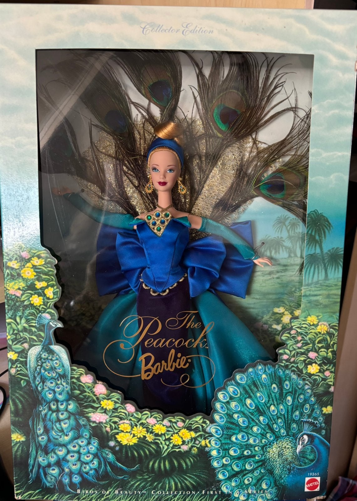 The peacock Barbie NRFB, Ophalen of Verzenden, Zo goed als nieuw, Fashion Doll