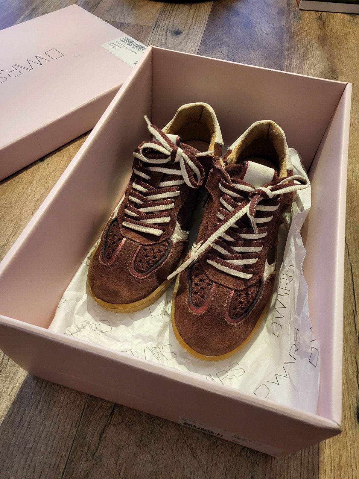 DWRS Mirabel suède sneakers bordeaux maat 32 NIEUW, DWRS, Nieuw, Ophalen of Verzenden, Sneakers of Gympen
