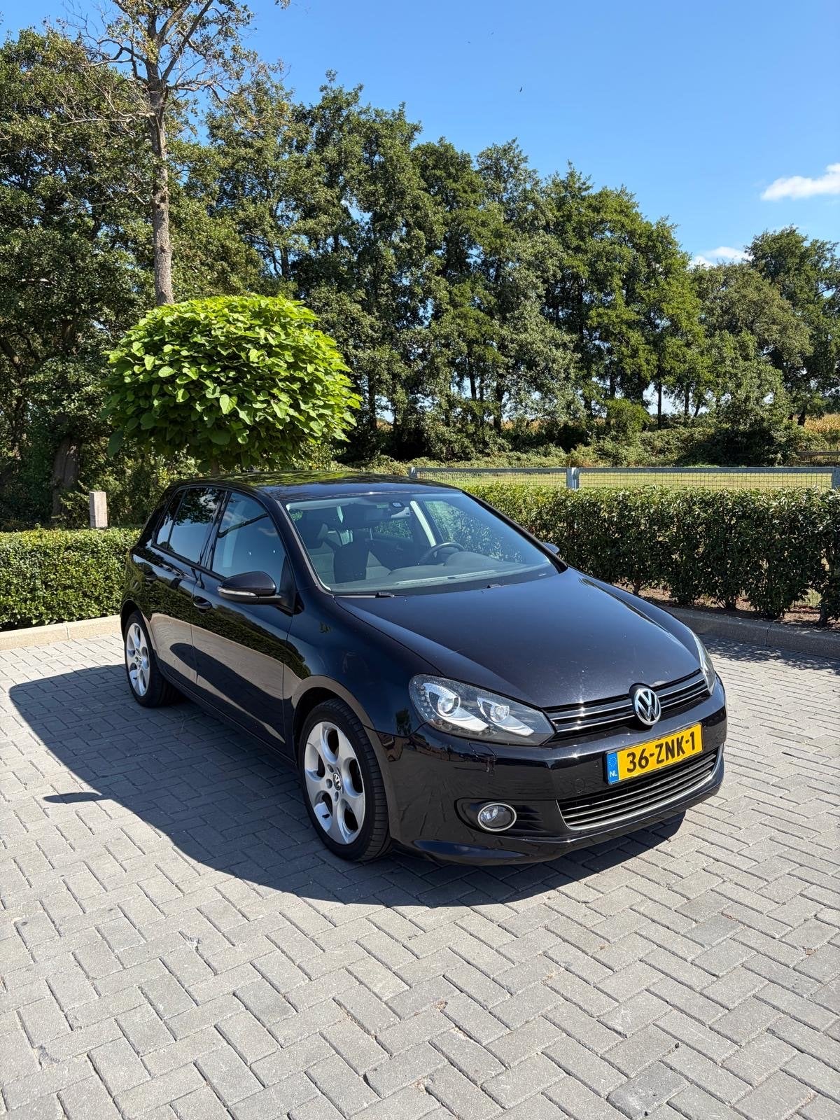 Volkswagen Golf 1.4 TSI 90KW 5D 2010 Zwart, 4 cilinders, Handgeschakeld, Geïmporteerd, 1390 cc