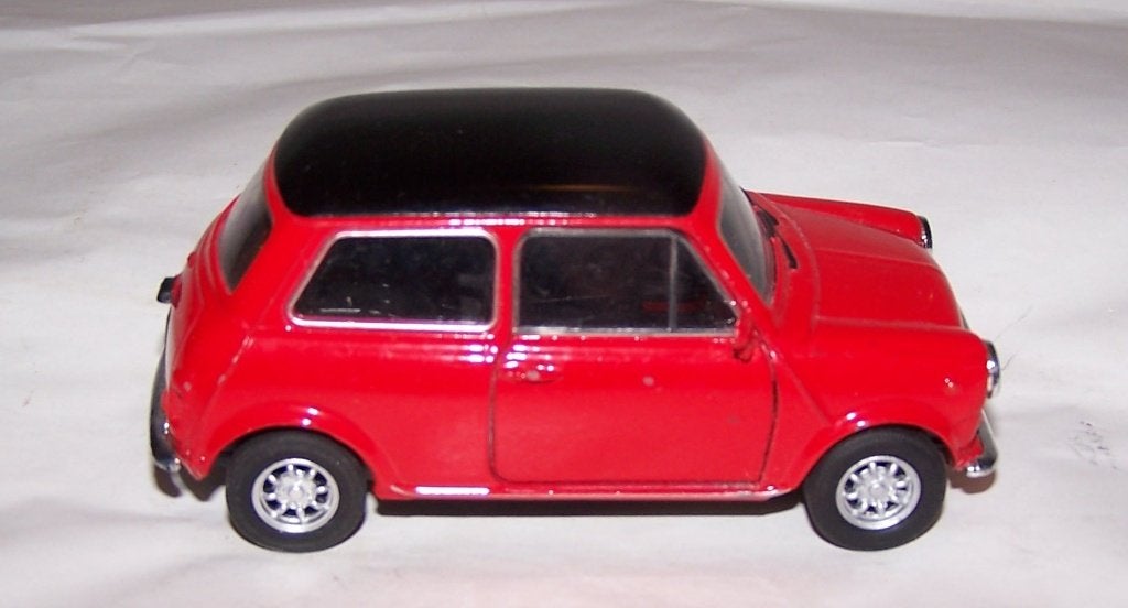 Model Mini Cooper 1300 (BMW). Welly. Nwst., Ophalen of Verzenden, Nieuw, Auto, Overige merken