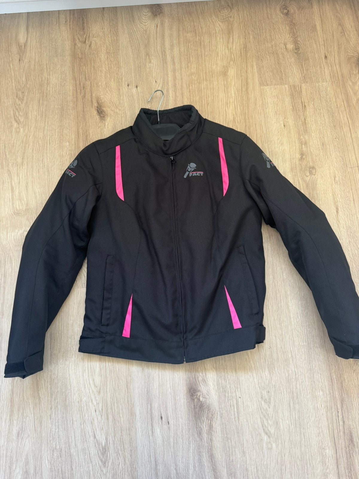 Fact motorjas dames zwart met roze dethails, Motoren, Kleding | Motorkleding, Ophalen of Verzenden, Nieuw zonder kaartje, Dames