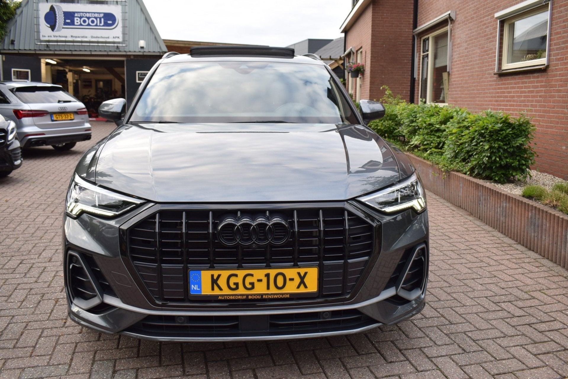 Audi Q3 45 TFSI e S-LINE/PANODAK/LEDER/360 CAMERA/CARPLAY/KE, Adaptive Cruise Control, Gebruikt, Hybride Elektrisch/Benzine, 13 kWh