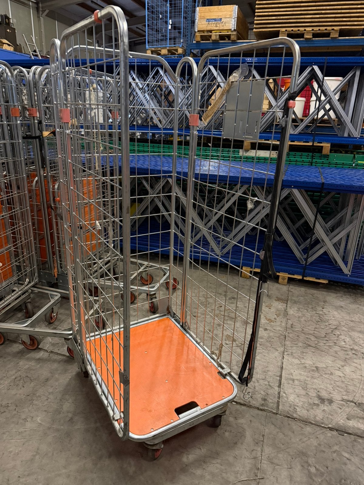 34x Rolcontainer 1808068 cm – 3-heks met dichte bodem, 100 liter of meer, Ophalen of Verzenden, Zo goed als nieuw, Transportkar