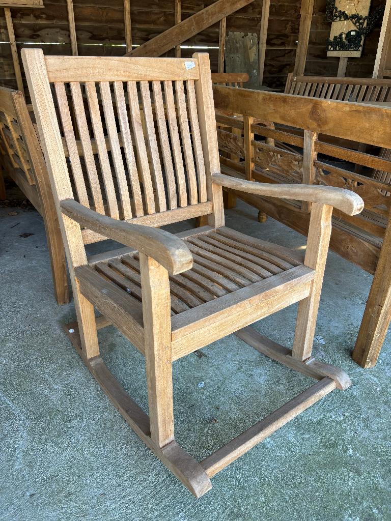 Schommelstoel teak hout nieuwe stevige stoelen, Ophalen, Teakhout, Hoevesteenwijkerwold@gmail.com, Hesselingendijk 1, 8341TP Steenwijkerwold