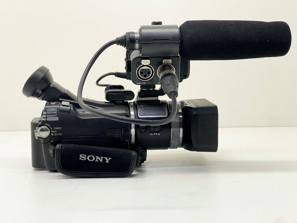 SONY HVR-A1E Semi-Pro HDV/Mini DV camcorder met veel extras, Mini dv, N, Ophalen of Verzenden, 8 tot 20x