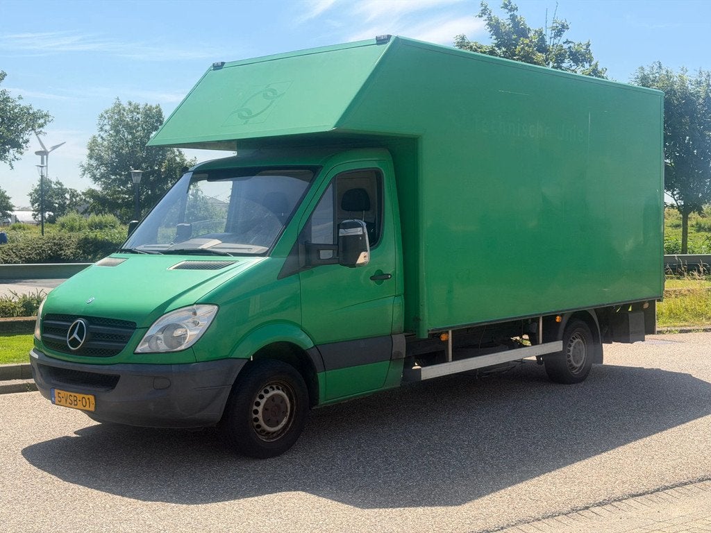 Mercedes-Benz Sprinter 313CDI Bakwagen + Laadklep Automaat A, Auto's, Bestelauto's, Euro 5, Gebruikt, 4 cilinders, 129 pk