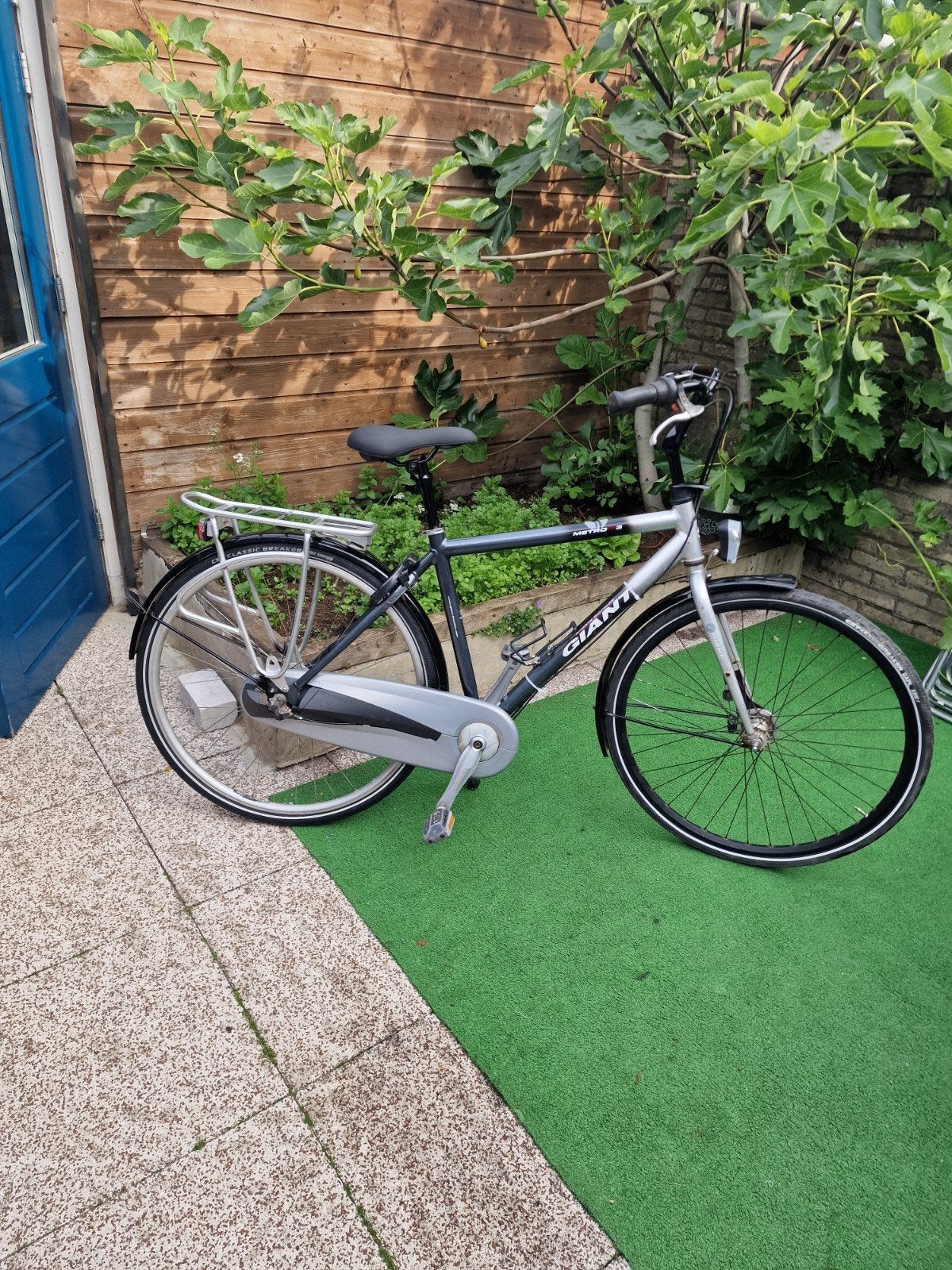 Te koop Giant Herenfiets van 28 inch, Versnellingen, 49 tot 53 cm, Zo goed als nieuw, Schijfrem