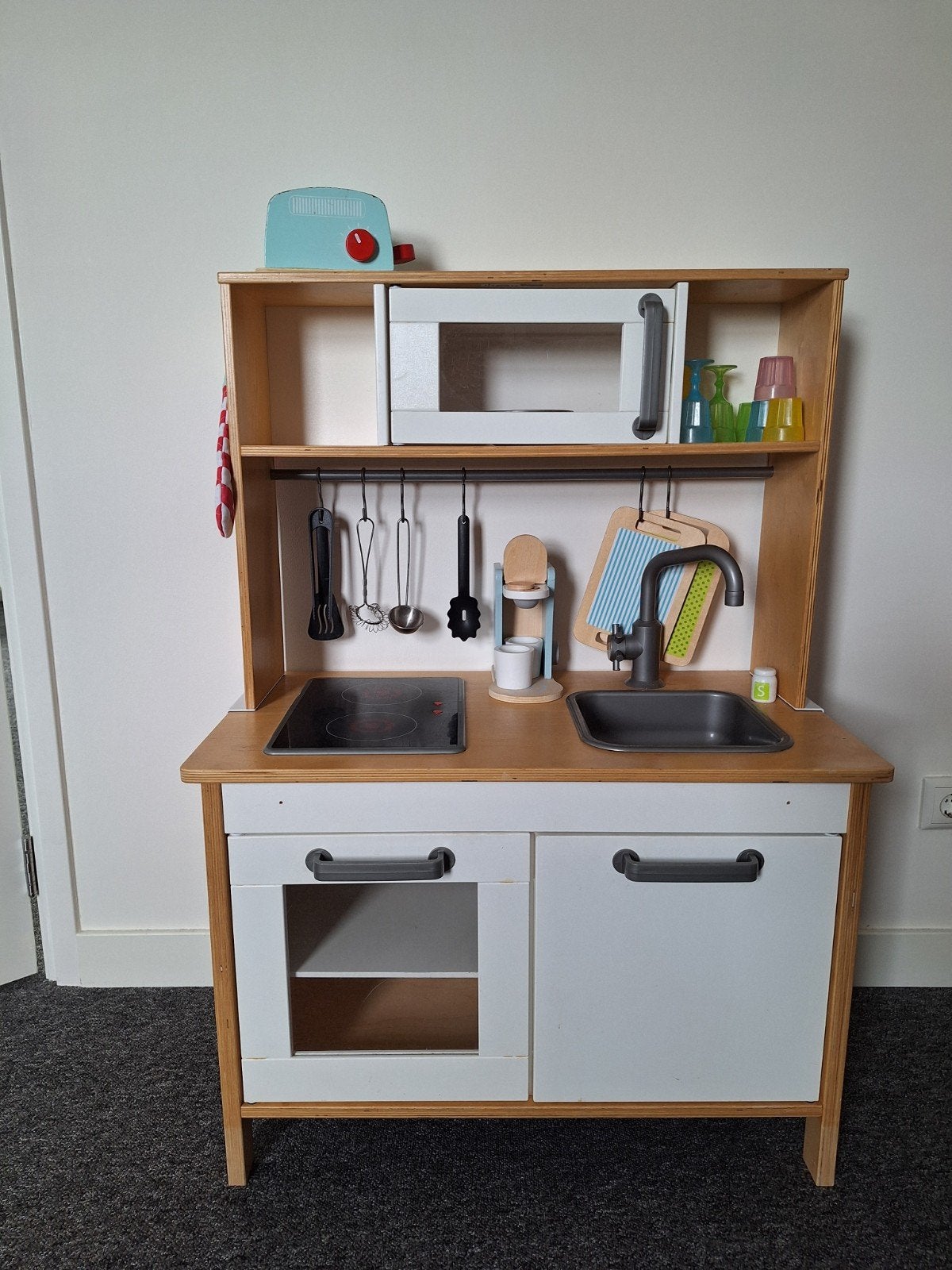 Zeer compleet ikea keukentje, Ophalen, Zo goed als nieuw, Hout, Speelkeuken