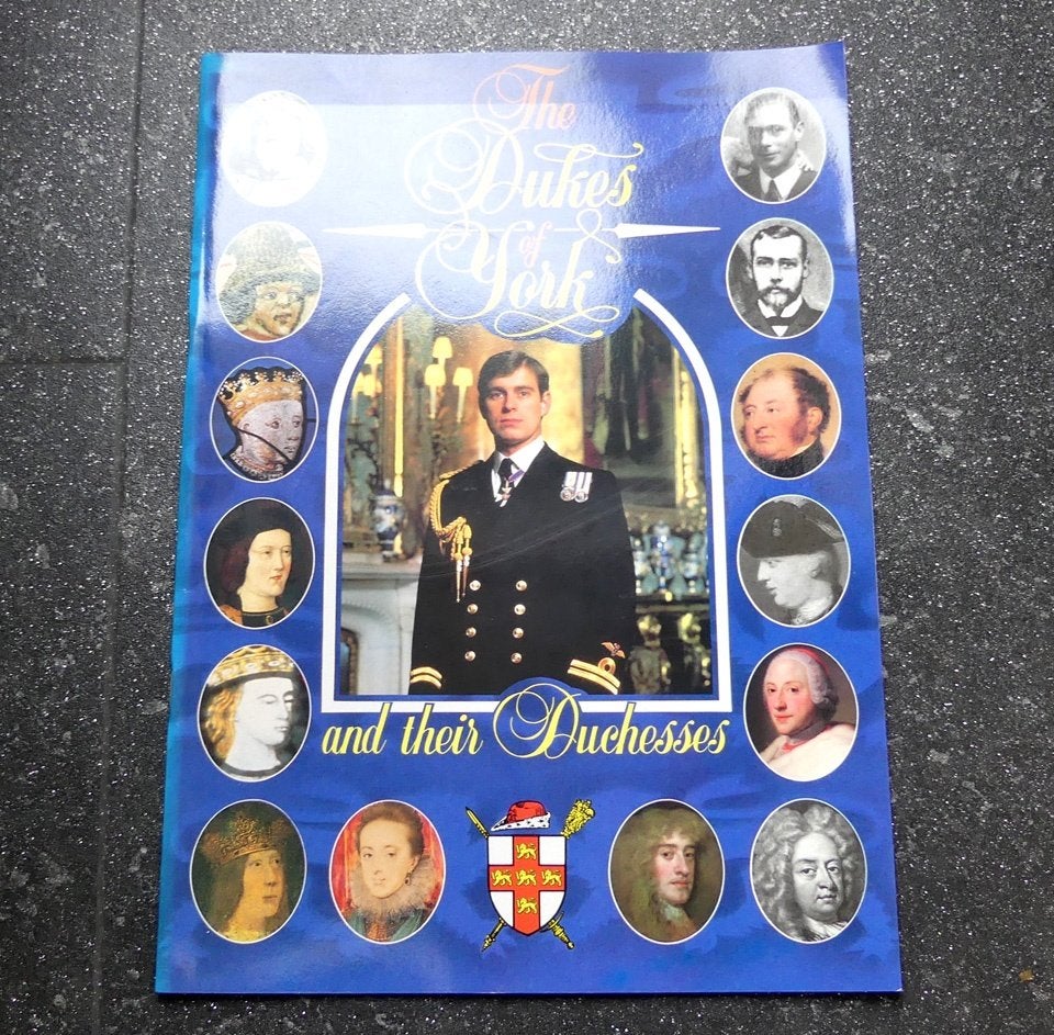 The Dukes of York and their Duchesses vintage boekje 1987, Ophalen of Verzenden, Gebruikt, Buitenland, Tijdschrift of Boek