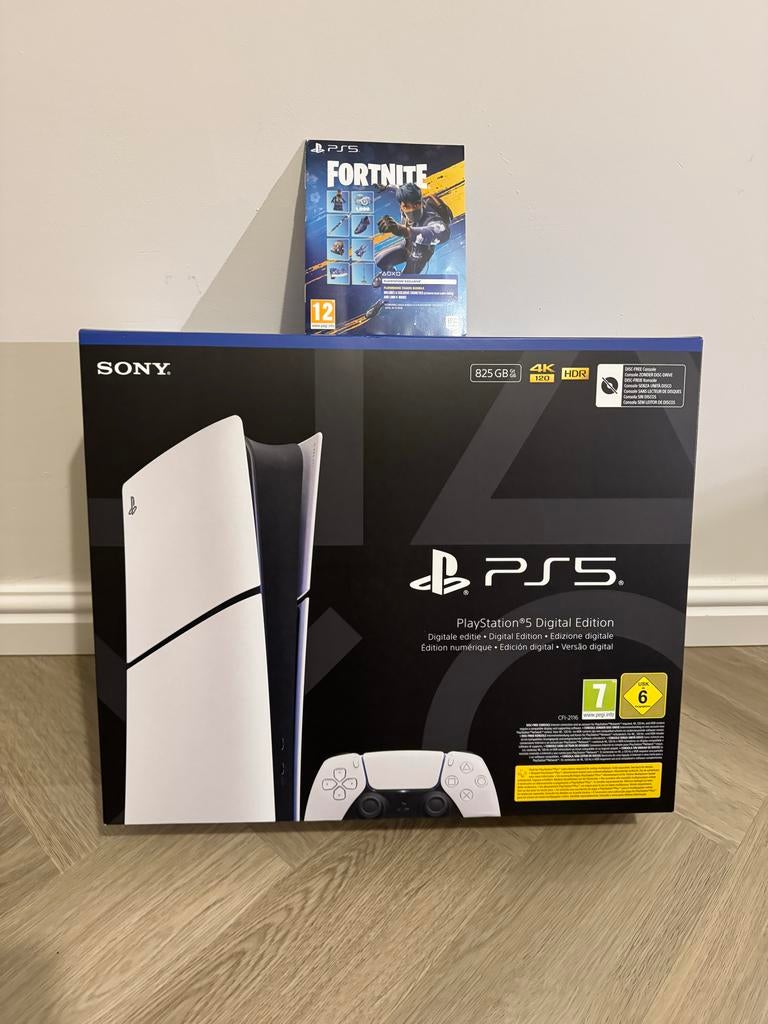 PS5 Digital Edition + Fortnite Bundel | Nieuw | Garantie, Spelcomputers en Games, Spelcomputers | Sony PlayStation 5, Ophalen of Verzenden