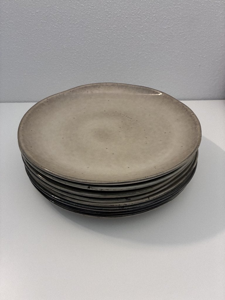 Diner borden beige, 8 stuks, Ophalen, Zo goed als nieuw, Bord(en), Overige stijlen