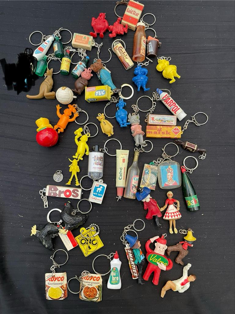 vintage sleutelhangers (40+ stuks), Ophalen of Verzenden, Gebruikt