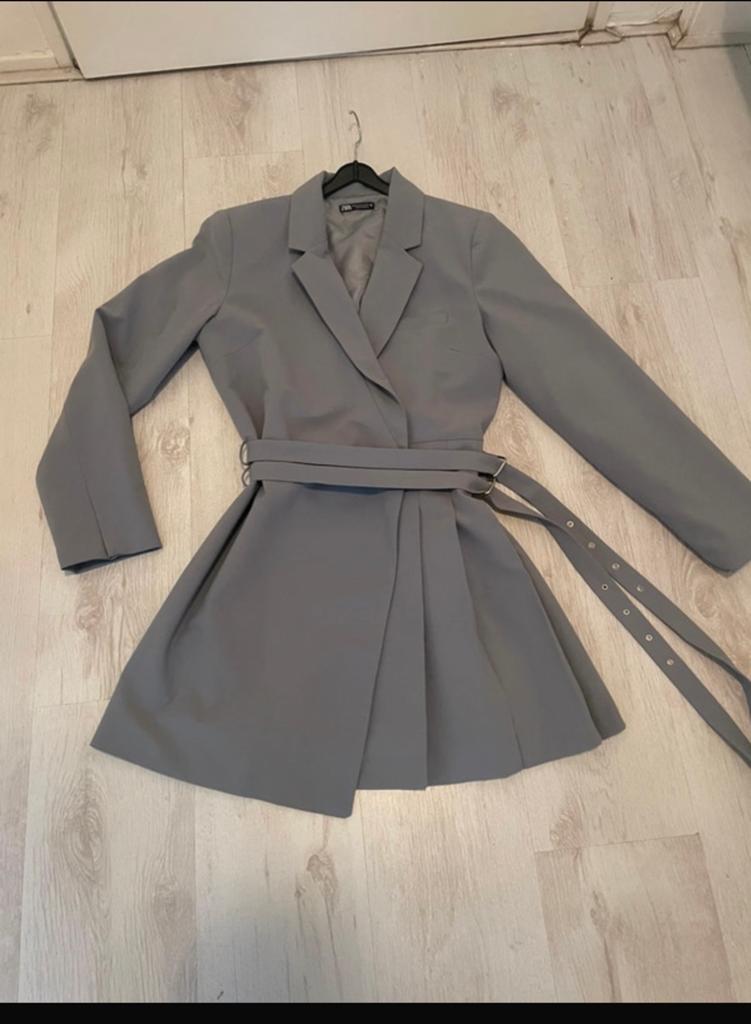 Blau/grijze blazerjurk meg plooirok. Zara. XL, Maat 38/40 (M), Blauw, Ophalen of Verzenden, Zo goed als nieuw