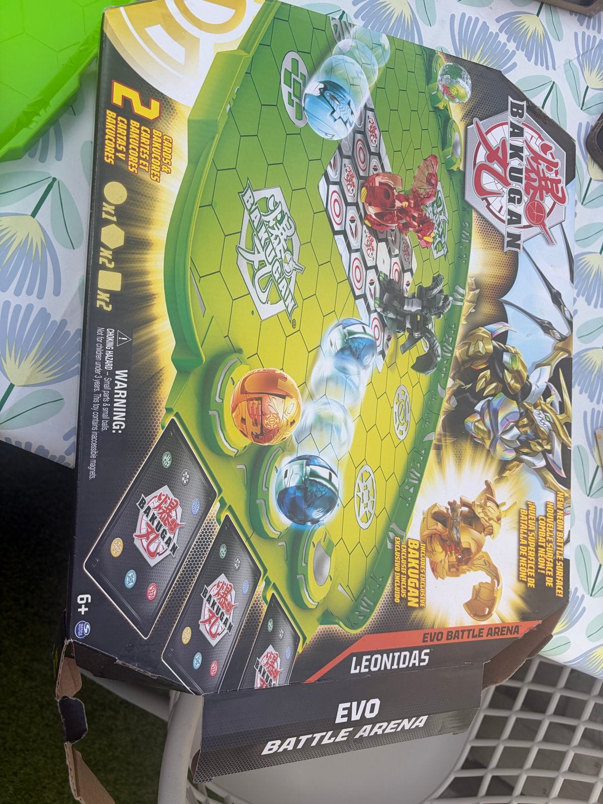 Bakugan Evo Battle Arena met Leonidas figuur en kaarten, Ophalen of Verzenden, Zo goed als nieuw