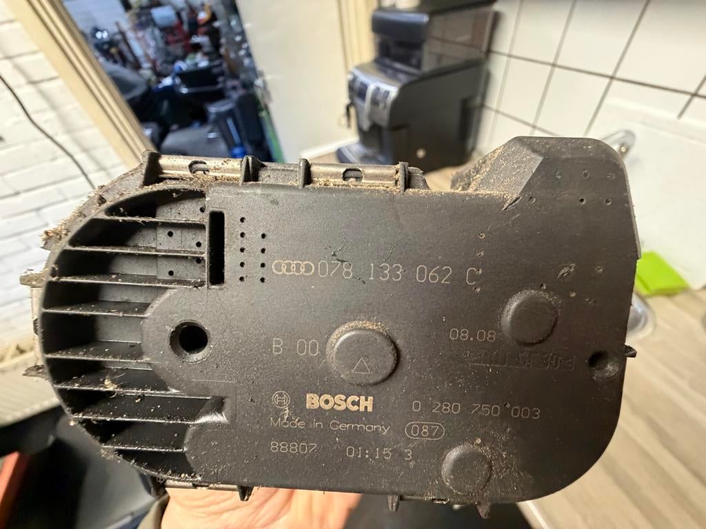 Gasklephuis Audi RS6 V10 - Bosch 078 133 062 C, Ophalen, Gebruikt, Audi