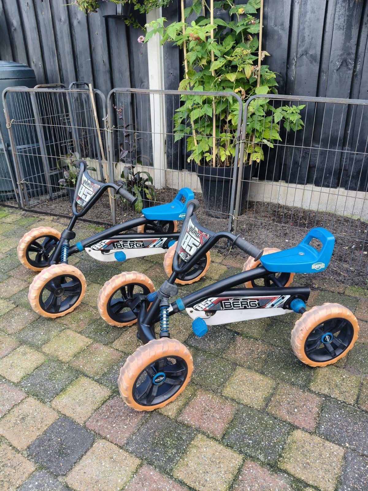 2x BERG Buzzy Nitro skelter - Gebruikt maar nette staat, Kinderen en Baby's, Ophalen, Gebruikt, Berg
