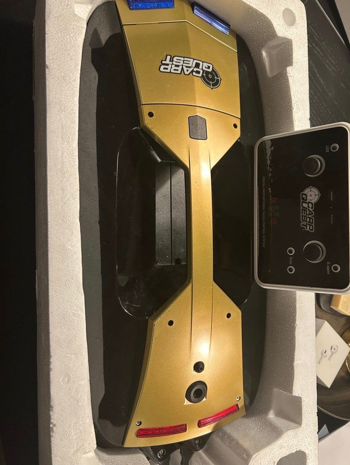 Carp Quest GX-1 Voerboot - Zo goed als nieuw, Watersport en Boten, Ophalen, Zo goed als nieuw, Overige typen