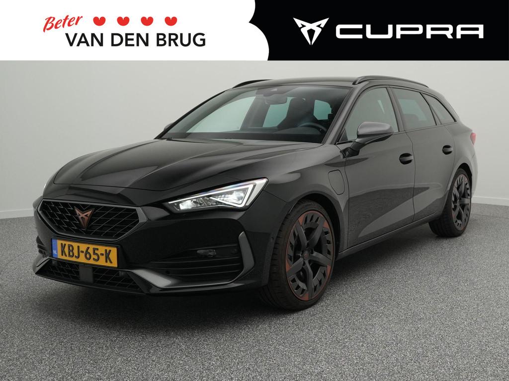 CUPRA Leon Sportstourer 1.4 e-Hybrid 245pk VZ | Adaptieve Cr, Auto's, Stof, Gebruikt, 4 cilinders, Leon