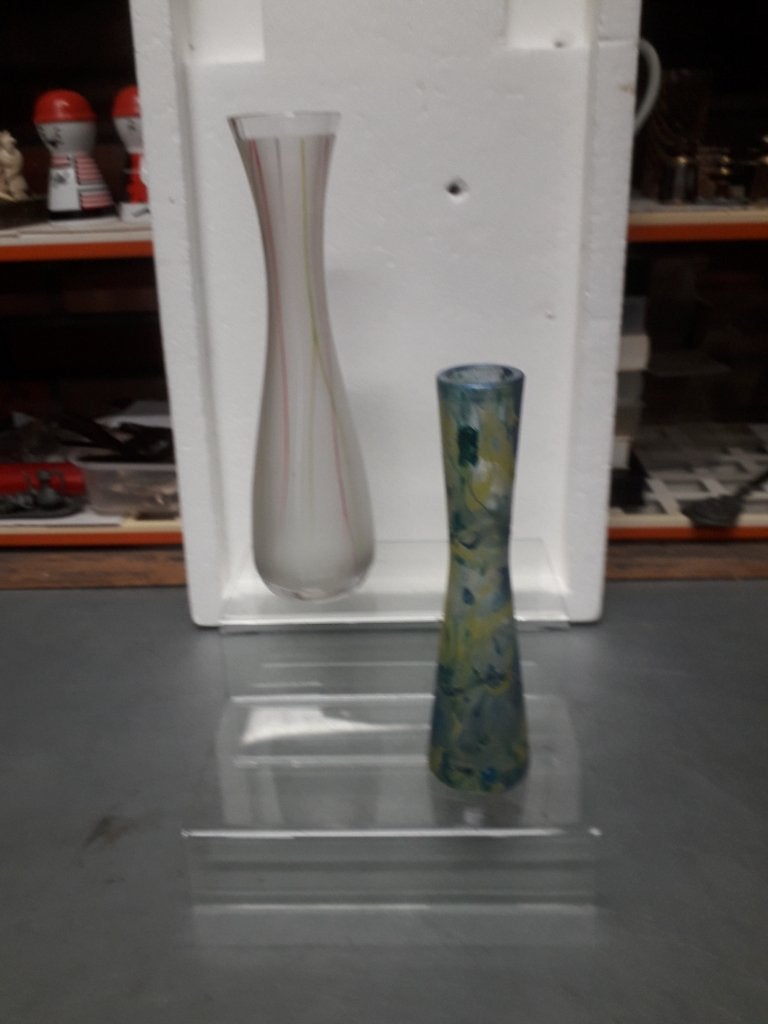 2 VINTAGE GLAZEN VAASJES ( per stuk te koop voor 5 euro, Antiek en Kunst, Ophalen of Verzenden