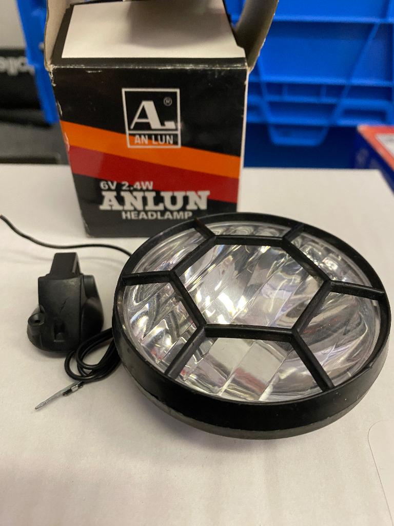 koplamp voor de fiets, Fietsen en Brommers, Fietsaccessoires | Fietsverlichting, Ophalen of Verzenden, Nieuw, Dynamo, Voorlicht