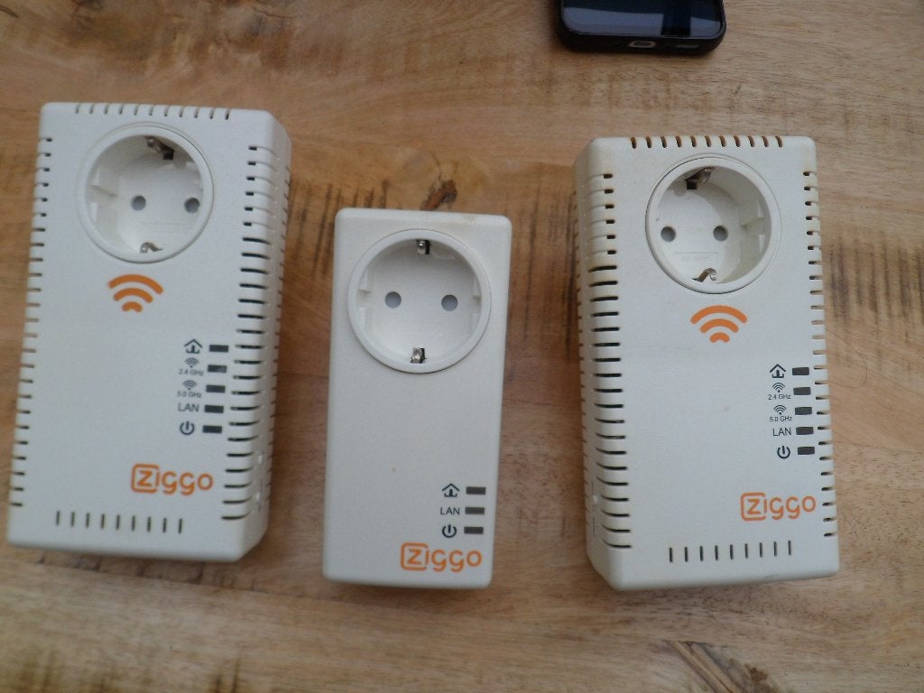 Ziggo Powerline Adapter set van 3 stuks, Ophalen of Verzenden, Gebruikt, Ziggo