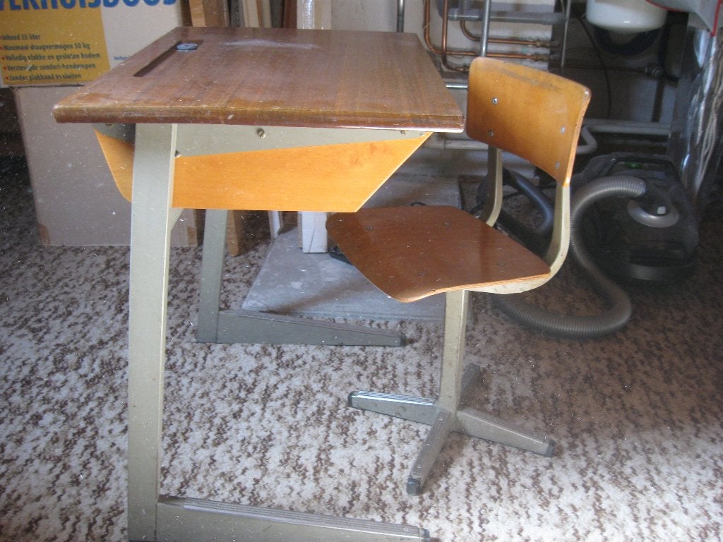 Vintage schoolsetje (tafeltje/stoeltje)., Ophalen, Gebruikt, Tafel(s) en Stoel(en)