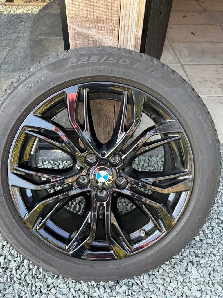 BMW X1 BMW WINTERWIELSET 18” Y-SPAAK 566, Ophalen of Verzenden