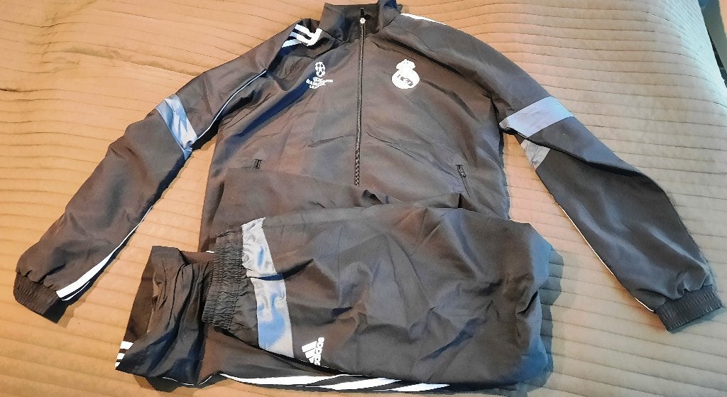 Adidas Real Madrid Champions League Zwarte Trainingspak M, Maat 48/50 (M), Zwart, Ophalen of Verzenden, Zo goed als nieuw