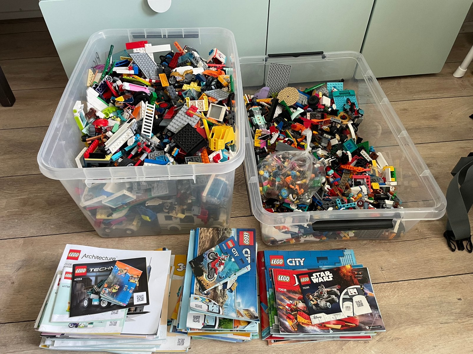 Lego partij met boekjes en minifiguren, Gebruikt, Lego, Ophalen of Verzenden, Losse stenen