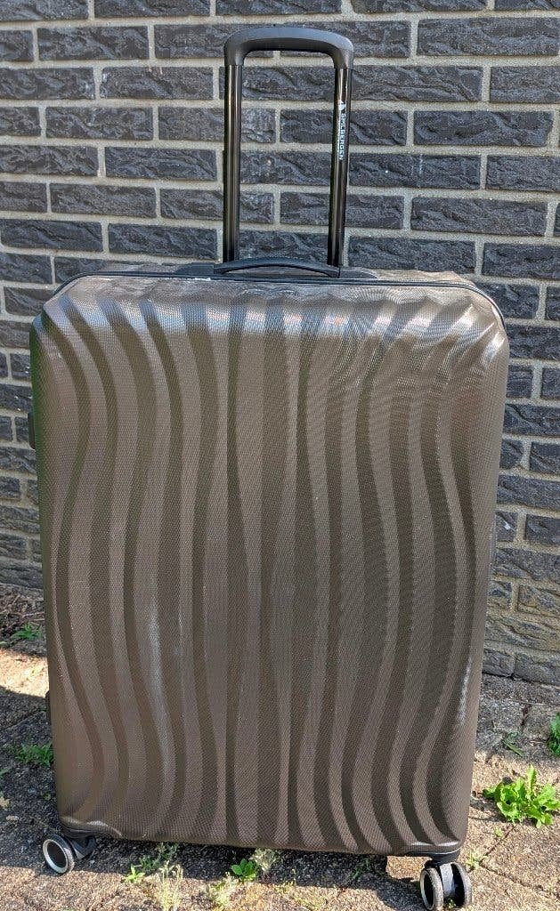 Grote koffer spinner 78x30x52 cm, Hard kunststof, 45 tot 55 cm, Zo goed als nieuw, 70 cm of meer