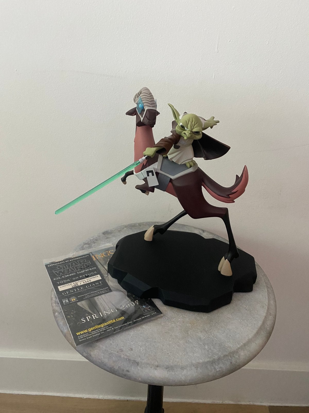 Gentle Giant Statue - Star Wars - Yoda on Kybuck - 3188, Verzamelen, Beelden en Beeldjes, Ophalen, Gebruikt, Fantasy