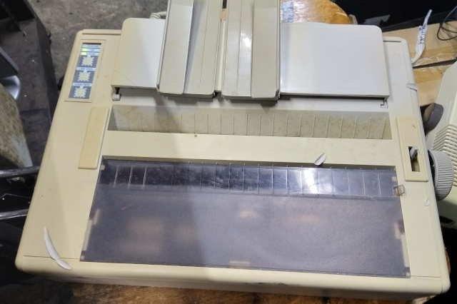 Olivetti DM99 matrixprinter, Ophalen of Verzenden, Zo goed als nieuw, Matrix-printer, Printer