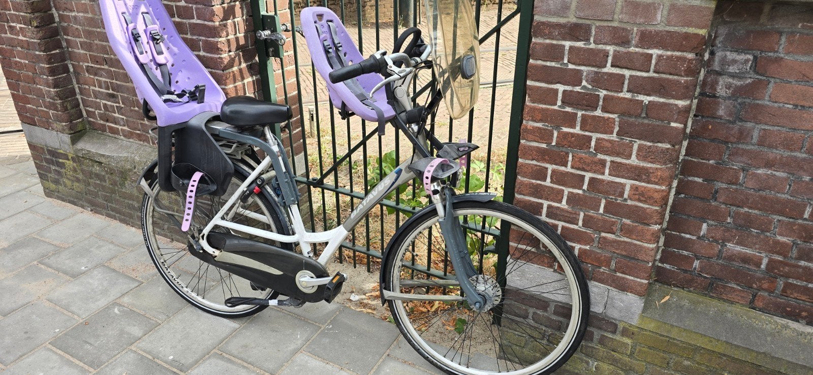 Goede Batavus dames fiets moeder fiets met kinderzitje, Ophalen, 2 zitjes, Batavus, Versnellingen