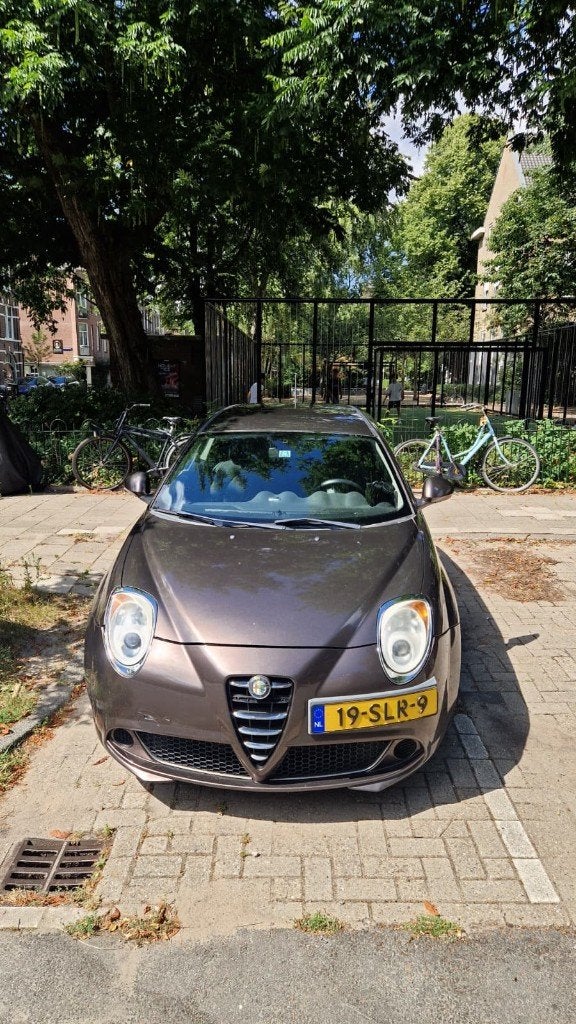 Alfa Romeo MiTo 1.3 D 2011 +Winterbanden +Carplay/Android, Auto's, Alfa Romeo, Voorwielaandrijving, Euro 5, 4 cilinders, Bruin