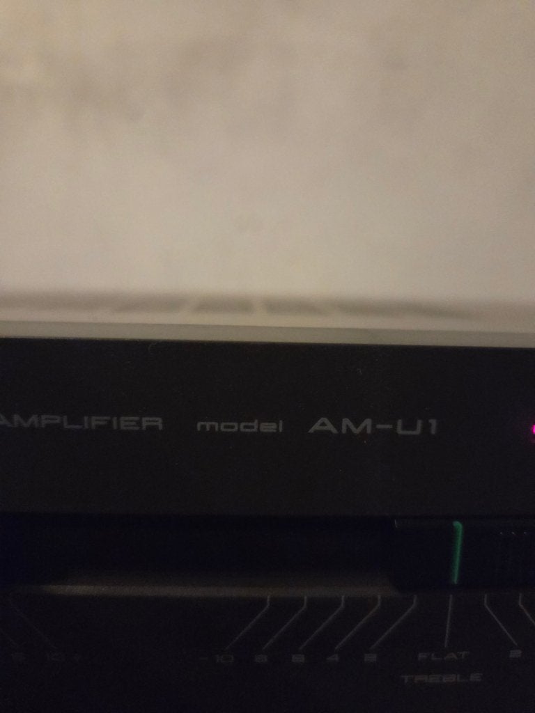 2 X Akai AM-U1 versterker p.st, Zo goed als nieuw, Ophalen, Overige merken, Minder dan 60 watt