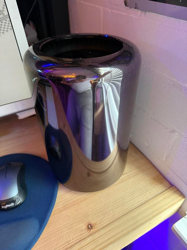Mac Pro (Late 2013) - 6-Core Xeon E5, 64GB, D500, 20” cinema, Ophalen, 64 GB of meer, SSD, 20"