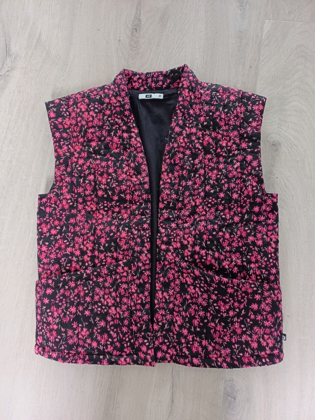 Gilette/ bodywarmer  maat 158-164, Kinderen en Baby's, Kinderkleding | Maat 158, Overige typen, Meisje, Nieuw, Ophalen of Verzenden
