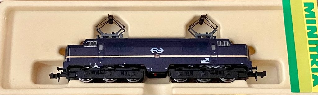 Minitrix 12828 NS 1204 in berlijn blauw analoog (als nieuw), Hobby en Vrije tijd, Trix, Analoog, Ophalen of Verzenden, Zo goed als nieuw
