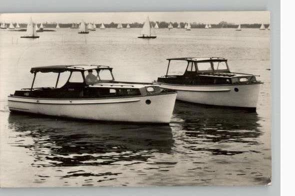 Oud Loosdrecht reclamekaart HUUR MOTORKRUISERS 2 kaarten, Ophalen of Verzenden, 1940 tot 1960, Gelopen, Noord-Holland