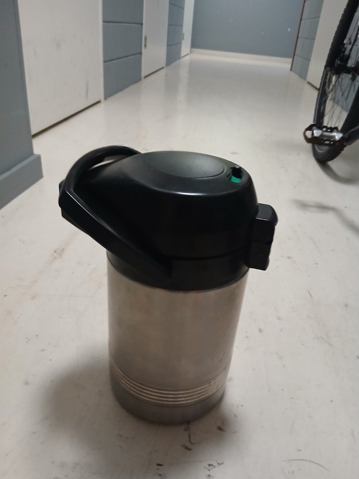 Emsa Thermoskan - Zilver/Zwart, Ophalen, Gebruikt