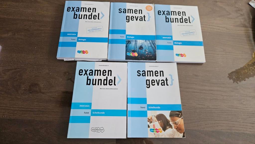 Examenbundels en Samengevat Havo Biologie & Scheikunde, Boeken, Schoolboeken, Zo goed als nieuw, Biologie, HAVO, Ophalen