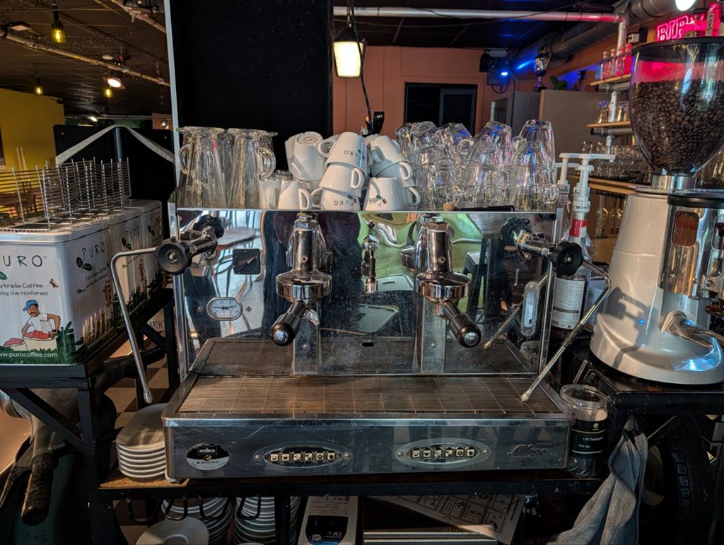 Milano Piston Espressomachine met Pavelly Koffiemolen, Ophalen of Verzenden, Espresso apparaat