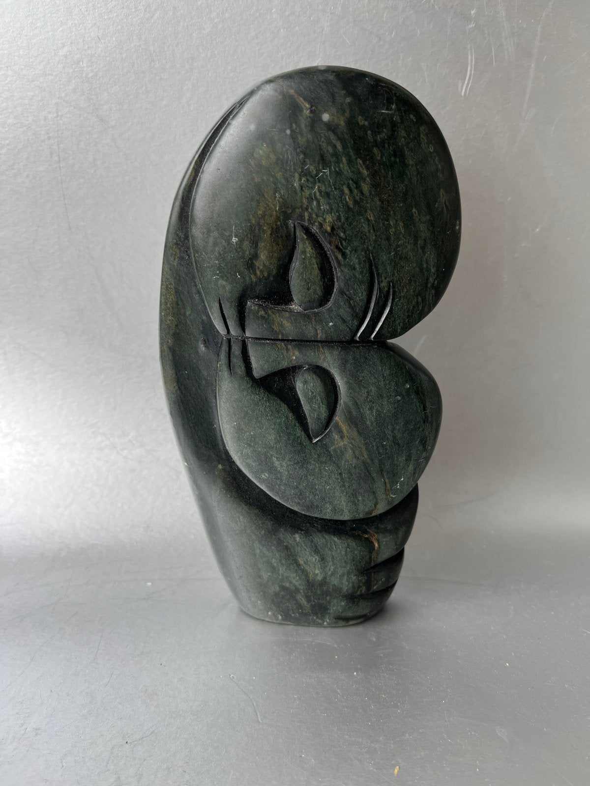 Mooi stenen beeld ⭐️, Antiek en Kunst, Kunst | Beelden en Houtsnijwerken, Groep mensen, Minder dan 20 cm, Ophalen of Verzenden
